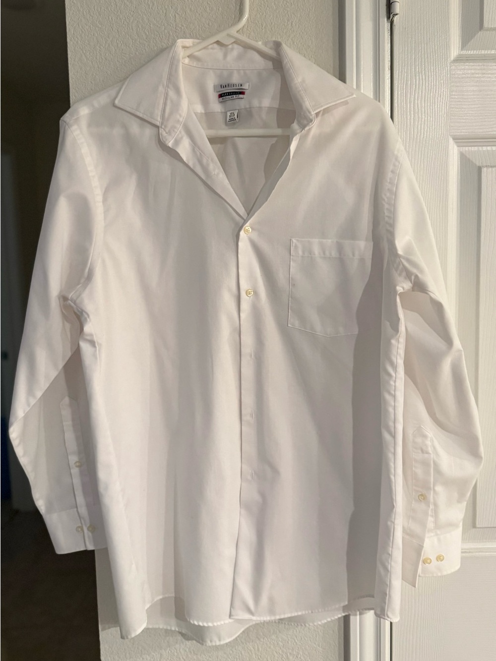 Van Heusen Men's White Long-Sleeve Dress Shirt with Chest Pocket
